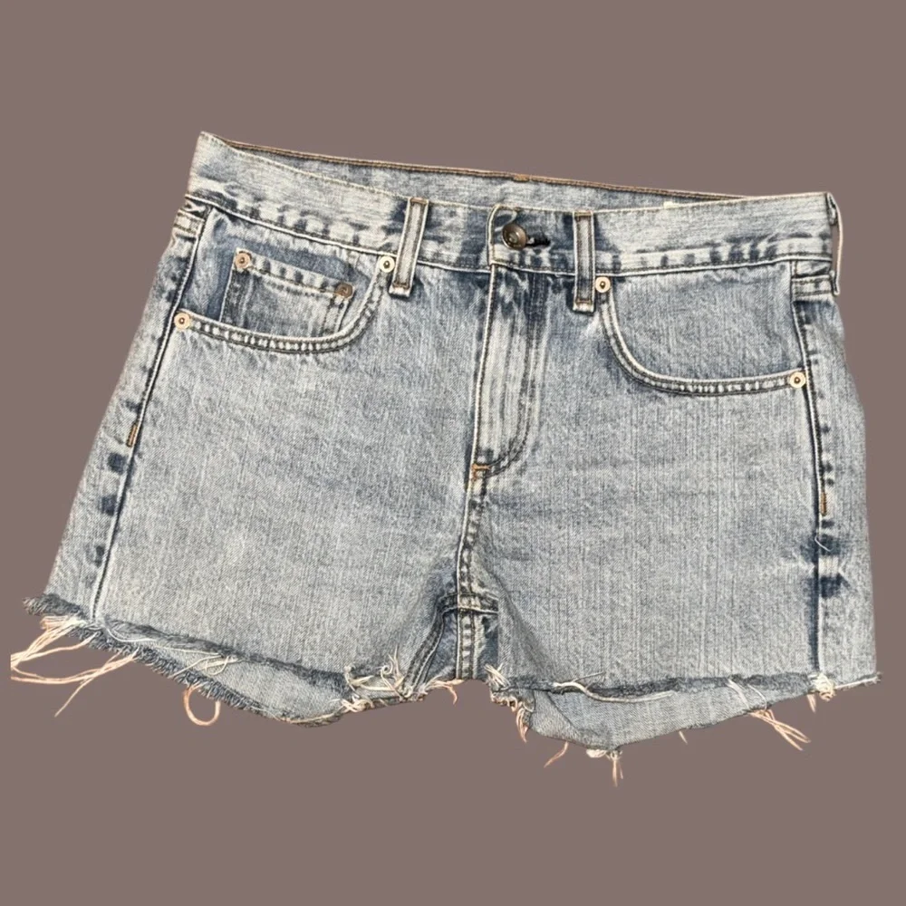 Rag & Bone Mid‎ Rise Frayed Hem Boyfriend Jean Shorts in Clean Madison 24